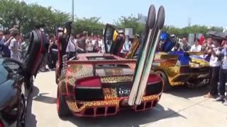 Lamborghini Murcielago with horrible painting and  exhaust pipes