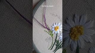 Lavender hand embroidery - Lazy daisy stitch  #handembrodiery  #embroideryforbeginner