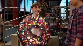 Some Assembly Required 1x23 Gizmospinatron