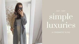 Simple Luxuries // a week in the life of a Minimalist