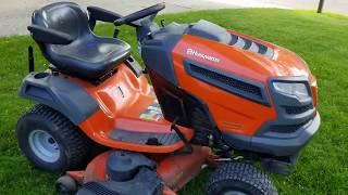 Husqvarna YTH24K48 Lawn Tractor - Walk-around