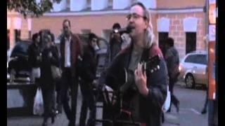 Александр Федосеев поёт у м.Новокузнецкая
