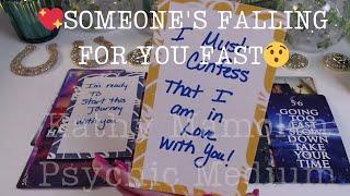 SOMEONE'S FALLING FOR YOU FASTSPARKS ARE FLYING🪄 COLLECTIVE LOVE TAROT READING