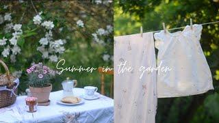 Summer In The Garden Vlog | Lemon Blueberry Loaf Cake