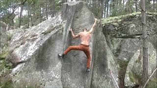 Fontainebleau - Rocher Cailleau - Sit on That Thang / Astronome 7A(7A+)