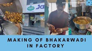 Huge Bhakarwadi Making At Mega Factory Of Jagdish Sweets l वडोदरा की खट्टी मीठी भाकरवाडी़ | Vadodara