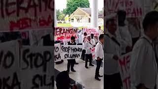 Kantor Bupati Merangin di demo ratusan guru Honorer R2 dan R3 hari ini 2025
