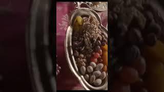 Монах и бес. бес искушает монаха вкусной едой