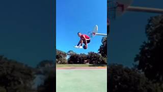 Headspins on another level#upsidedown #headspin #bboying #powermove #dancevideo #edit #stunt