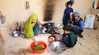 Village lifestyle of Afghanistan (2022) | Afghanistan Village life | Happy Family Cooking