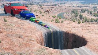 Giant & Small Cars vs Giant Pit – BeamNG.Drive