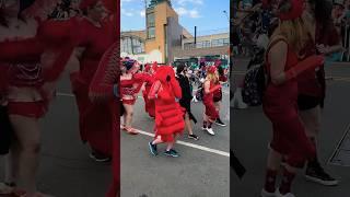 A Happy Lobster  going for a stroll #shots #dance #manhattan #summer #travel #lobster #usa #beach