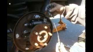 How to change brake shoes part 2