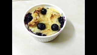 Fast Breakfast in a Mug | Blueberry French Toast