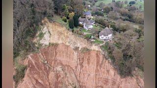 Cottage left teetering on cliff edge after massive Jurassic Coast landslip (UK) 3/Nov/2024