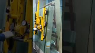 GLASS LIFTING MACHINE||AK FABRICATOR||