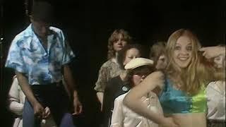 Top Of The Pops - 1978.05.25 - John Travolta & Olivia Newton-John - You’re The One...( Legs & Co)