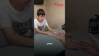 Нейрогимнастика. Показываем с Даней простые упражнения для развития и тренировки мозга #shorts