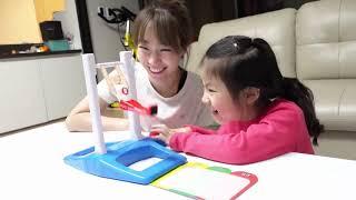 누가 더 유연할까요!! 서은이의 체조경기 보드게임 엄마와 요가 대결 Gymnastics Board Game Toys Contest with Mommy mlCh 3h4Eik