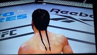 UFC 4: Broken neck!