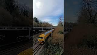 Network Rail Engineer Train passing Roebuck Footbridge Tilehurst 6/1/25