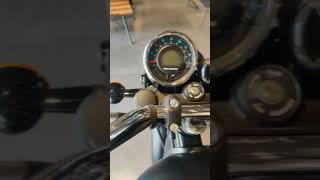Royal Enfield Meteor Matt Black 