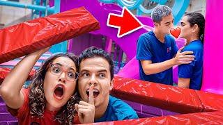 CONSTRUÍMOS UM QUARTO SECRETO NO PARQUE RAFA E LUIZ E FLAGRAMOS ISSO! - MUITO ABSURDO!