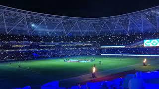 West Ham v Seville 60000 Hammers fans singing Bubbles, what an atmosphere