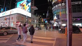 Exploring Dundas Square at night (Toronto's Times Square)