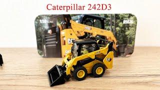 Колёсный мини погрузчик Caterpillar 242D3