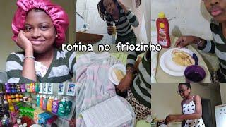 Rotina no friozinho~comprinhas,cuidado com o cabelo,estudo,comida,preguiça..