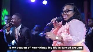 REGGAE MEDLEY BY PASTOR IFEOMA EZE AND ZION VOICES