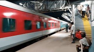 15959 Kamrup Express ATTACKED Full Speed?! SUPER fast Express train | super fast train VIDEOS