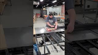 Using the SawStop Sliding Crosscut Table