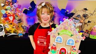 Join me for more Gingerbread crafting!!