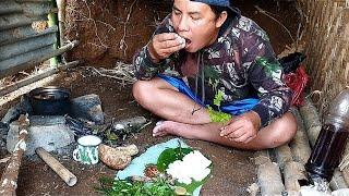 Hidup Di Desa Terpencil Berkebun..Makanpun Sangat Sederhana .pedass