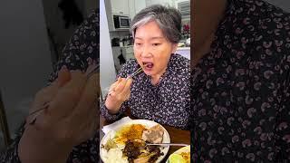 Part 1 - Korean Parents try FILIPINO FOOD for the FIRST TIME #filipino #filipinofood #lechon #adobo