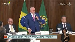 Presidente Lula faz primeira reunião ministerial e destaca relação com Congresso Nacional