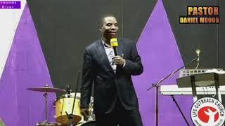 UNAJIJUA MAISHA YAKO YANA TABU HALAFU UNALETA MASWALI YA KIJINGA:PASTOR MGOGO
