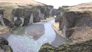 Fjaðrárgljúfur Canyon (HD)