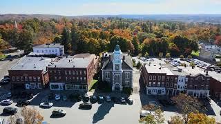 Fall foliage in Litchfield, CT