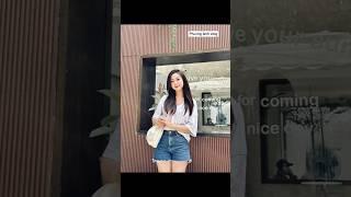 Vợ xinh đẹp của cầu thủ Văn Đức