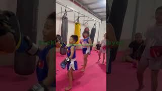 @Khỏi động đầu buổi tập với đòn căn bản phối hợp