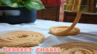 Crispy Chakali recipe | Easy and Tasty Chakli recipe | Aroma in fire