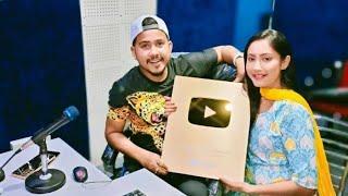 Vreegu kashyap & Priyam pallabee । Gold play Button Unboxing . #Vreeguu Kaxyap VK Entertainment
