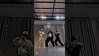 Simple and easy dance moves #dance #dancechallenge #relatable #easy #simple #fyp