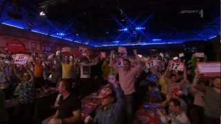 Van Gerwen verletzt und siegt! - Darts WM - World Darts Championship