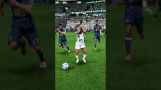 Rush DUNN sends two players with a NEW SKILL?!  #eafc #eafc25 #fc25 #fut #football #shorts