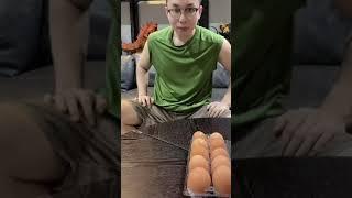 Đập trứng theo trend tiktok và cái kết | Hưng Rì Viu #shorts