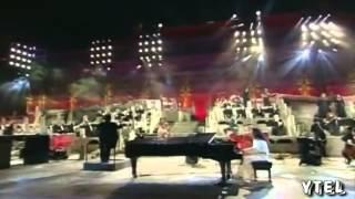 YANNI  concert at taj mahal,India and forbidden city,China